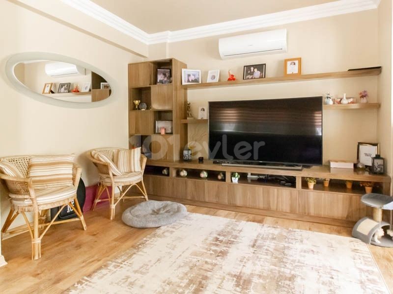 Fantastic Buy - A Well Presented 3 Bedroom Villa With Shared Pool In This Popular Village Of Ozankoy