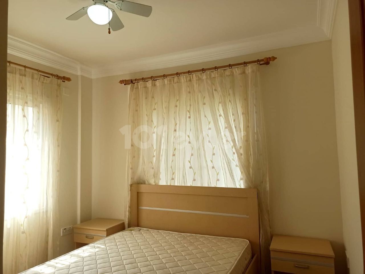 Llovell Presented 3 Bedroom Apartment In This Popular Area Of The City - Students Llovelcome ** 