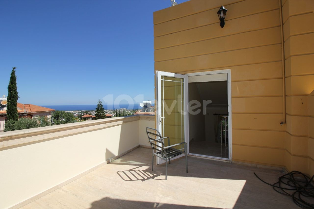 Perfect Location - 4 Bedroom Villa with Private Pool, Mountain and Sea Views - 10 Minutes from The English School of Kyrenia