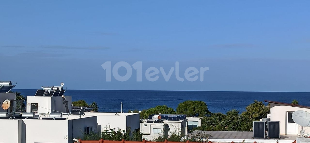 Villa mit 4 Schlafzimmern, privatem Pool, wunderschönem Panoramablick auf das Meer und die Berge – 200 Meter vom Meer entfernt – Langzeit- und Kurzzeitmiete