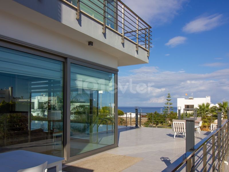 Villa For Sale in Çatalköy, Kyrenia