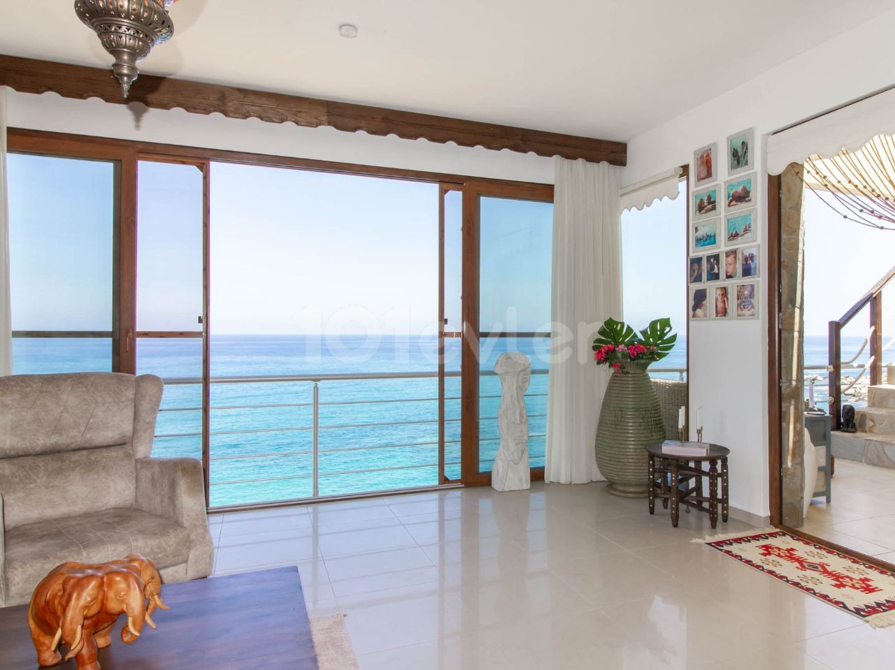 Beachfront 3+1 Apartment in Tatlısu + Roof Terrace + Jacuzzi on the terrace ref 1894