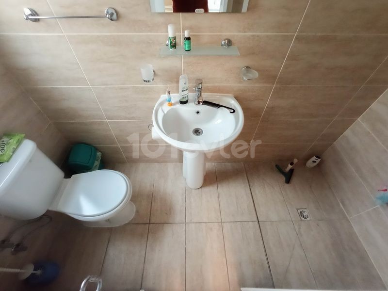 Alagadi'de 3+1 Bungalow + Ortak Yüzme Havuzu + Full Eşyalı + Çatı teras