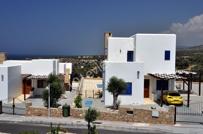 3 bedroom off plan duplex villas + communal pool + sea views