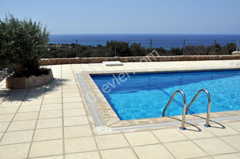 3 bedroom off plan duplex villas + communal pool + sea views