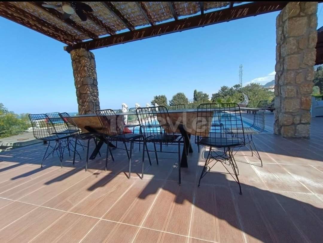 Ultra Luxurious 3 Bedroom Villa With Private Pool  - Stunning Sea and Mountain Views 