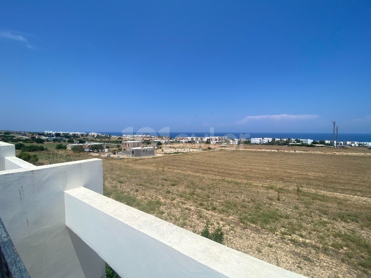 Luxuriöses Penthouse-Apartment mit 2 Schlafzimmern, Gemeinschaftspool und Panoramablick auf das Meer in Bahceli, Esentepe