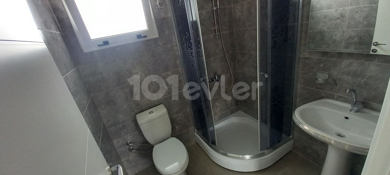 Lapta'da kiralık muhteşem yepyeni daire