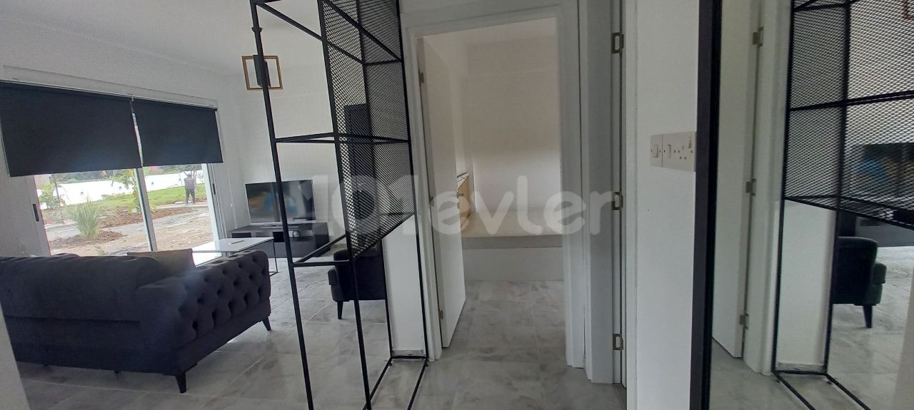 Lapta'da kiralık yepyeni modern çatı katı