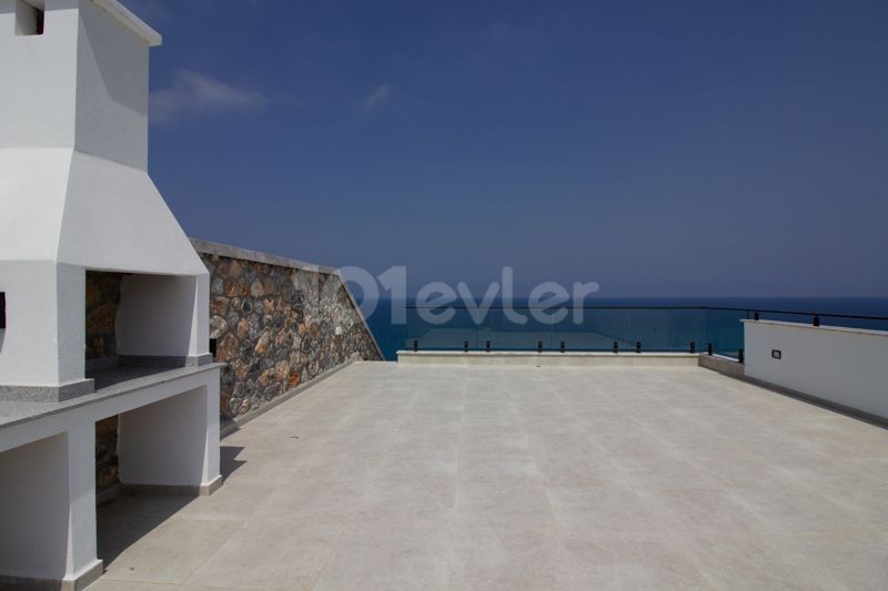 HOT SALE! ONLY 1 LEFT!!! 2 bedroom LUXURY SEAFRONT penthouse apartment + private roof terrace + fully furnished + underfloor heating + communal pool + uninterrupted sea views