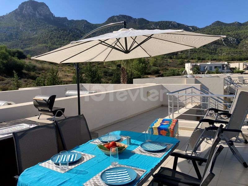 Stunning resale 3 bedroom penthouse apartment + Olympic sized communal pool + fully furnished + white goods + roof terrace + sea and mountain views