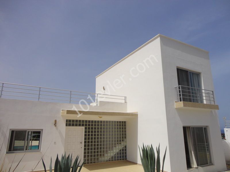 Villa For Sale in Bahçeli, Kyrenia