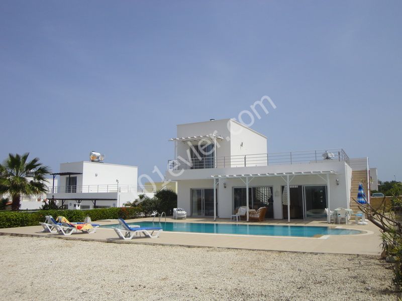 Villa For Sale in Bahçeli, Kyrenia