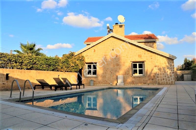 Villa For Sale in Çatalköy, Kyrenia