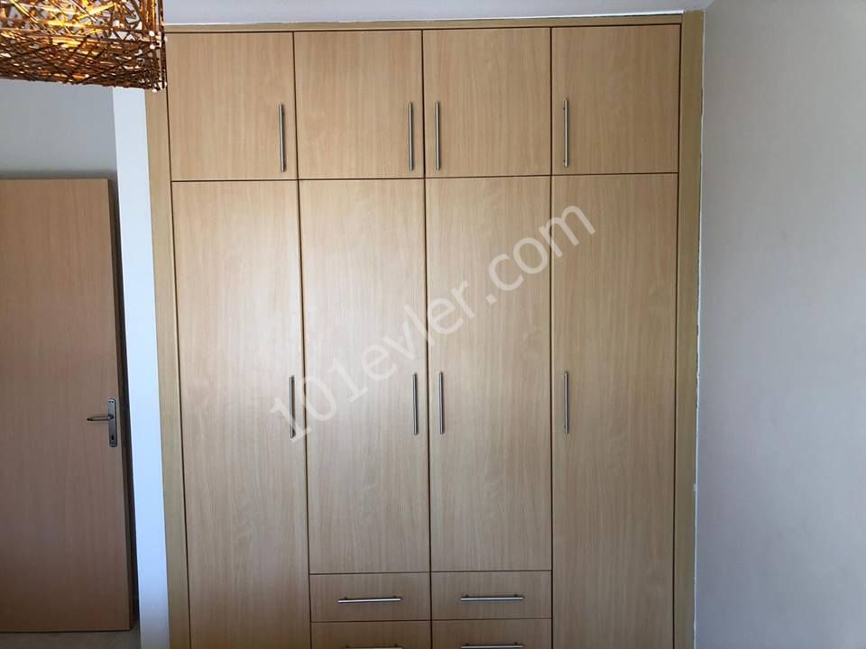 2 BEDROOMFLAT İN İSKELE BOĞAZ .