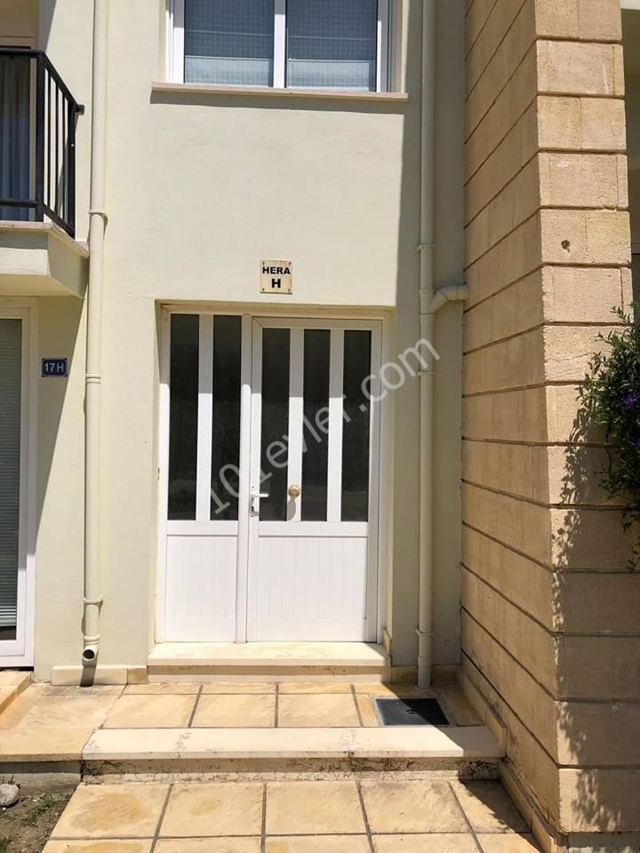 2 BEDROOMFLAT İN İSKELE BOĞAZ .