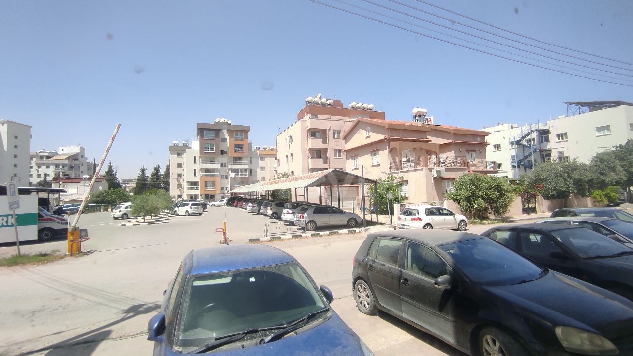 FAMAGUSTA SHOPS IN THE CENTER ** 