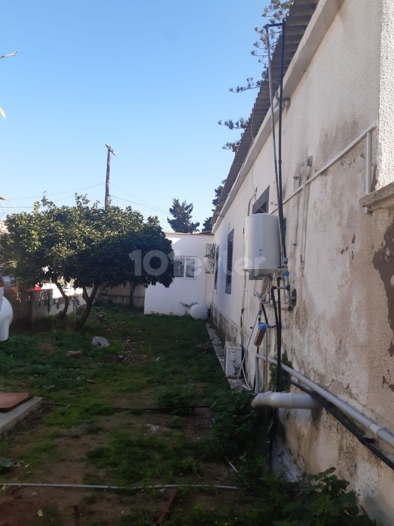 Detached House For Sale in Mağusa Merkez, Famagusta
