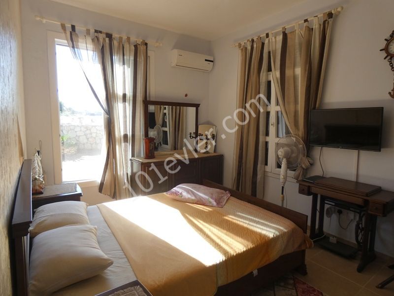 HP2248  - 2 BEDROOMS BEAUTIFUL BUNGALOW WITH SEPECTACULAR SEA VIEWS 