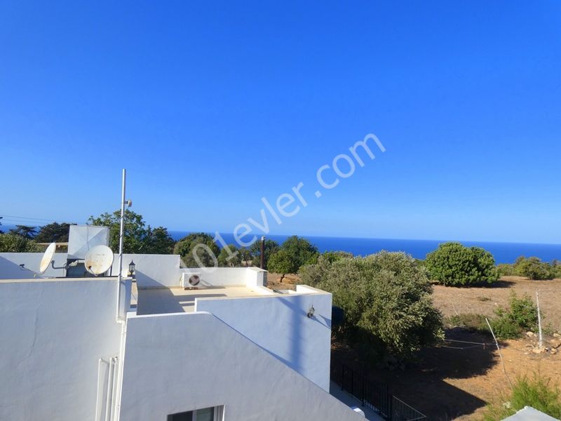 HP2248  - 2 BEDROOMS BEAUTIFUL BUNGALOW WITH SEPECTACULAR SEA VIEWS 