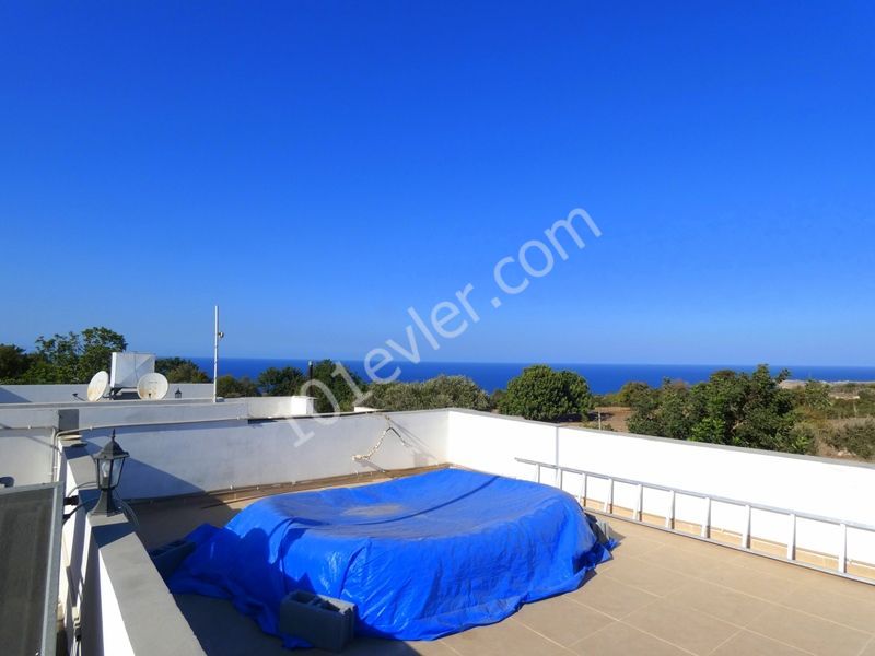 HP2248  - 2 BEDROOMS BEAUTIFUL BUNGALOW WITH SEPECTACULAR SEA VIEWS 