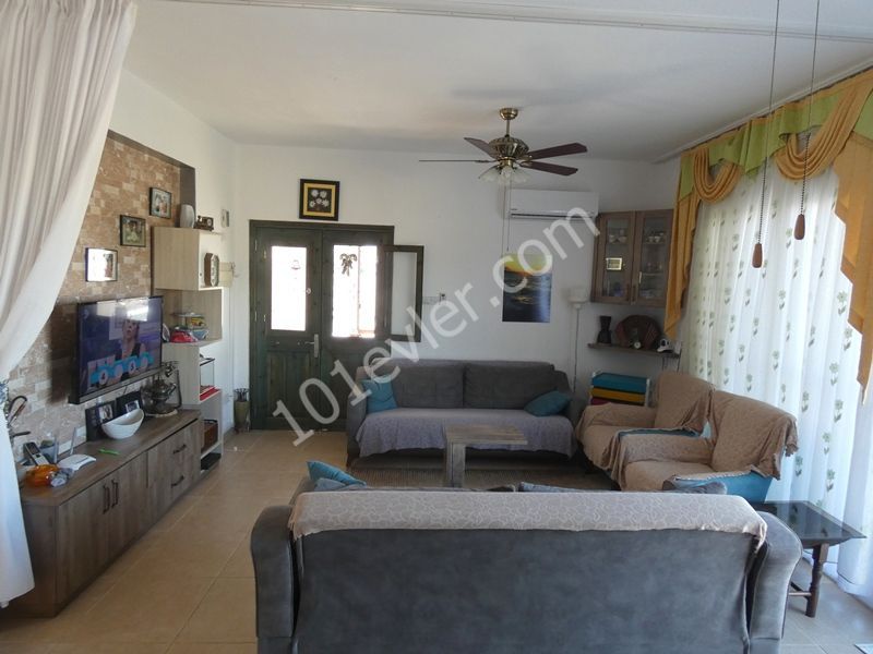 HP2248  - 2 BEDROOMS BEAUTIFUL BUNGALOW WITH SEPECTACULAR SEA VIEWS 