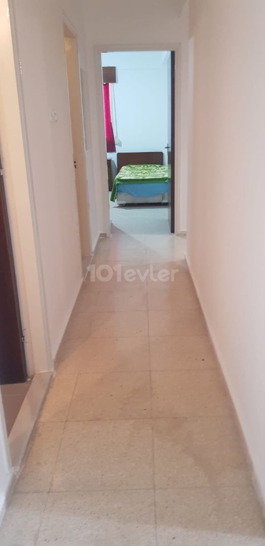 SUITABLE PRICE - 3+1 ESYALI, CLEAN APARTMENT, READY FOR DELIVERY ** 