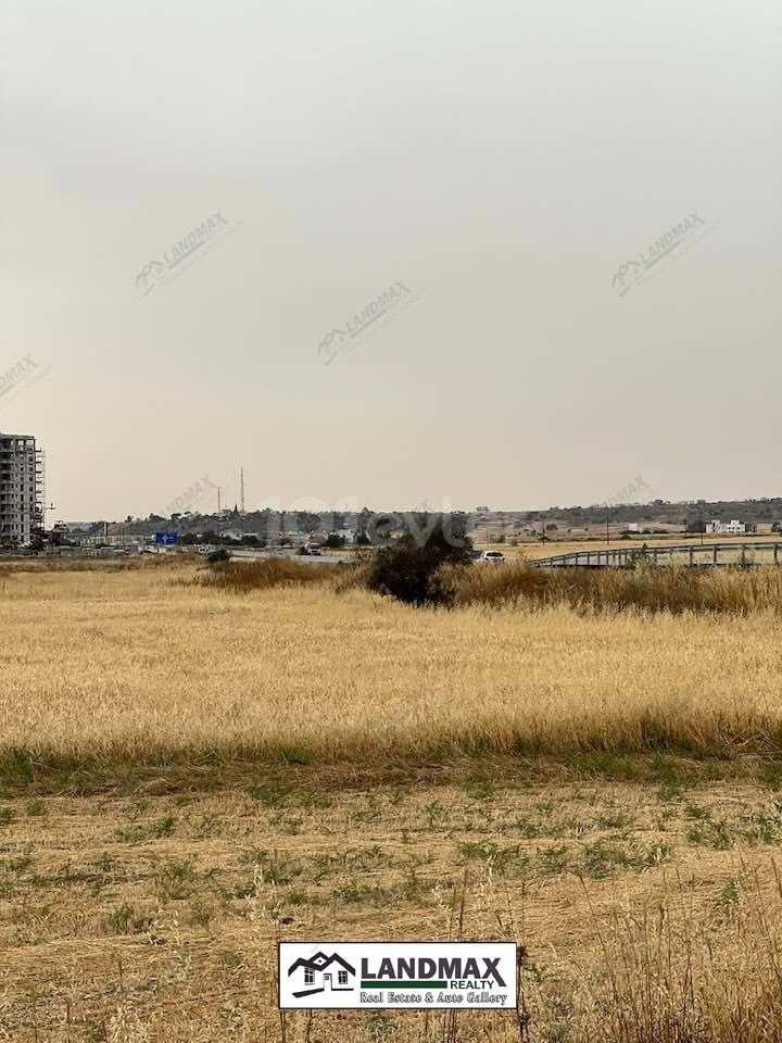 KIBRIS İSKELE KALECİK BÖLGESİ KARPAZ ANAYOLU YAKINI,YATIRIMA MÜSAİT SATILIK 7 DÖNÜM 2 EVLEK (10.035m2) BÜYÜKLÜĞÜNDE ARSA NİTELİKLİ ARAZİ…  İn 7 Dönüm 2 Evlek (10.035m2) Area Land FOR SALE Which is Suitable To Make On investment Where its Near To The Karpaz Highway @Kalecik Region Of iskele Town in N