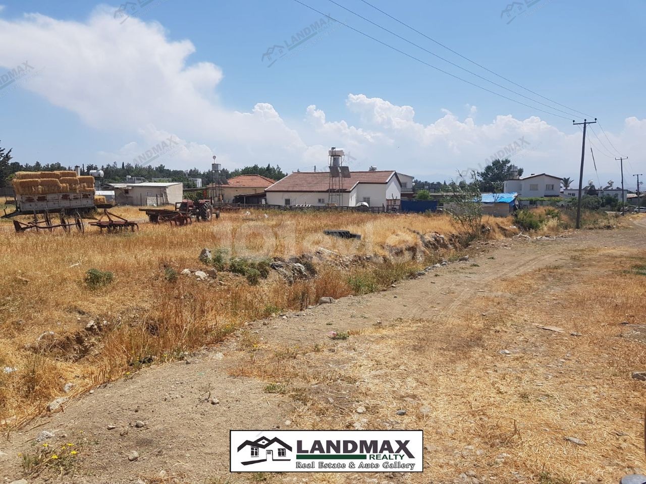 Land zum Verkauf Llogara Zypern, Kyrenia up Dikmen de Investitionen, die gesamte Infrastruktur für den Bau geeignet ist bereit, 3 Hektar 2 Häuser Äquivalent COB zum Verkauf Land! in 3 acre 2 Evlek Area Land for sale, for invest, E ① Change Title, ① all ready infrastructure for construction, Located 