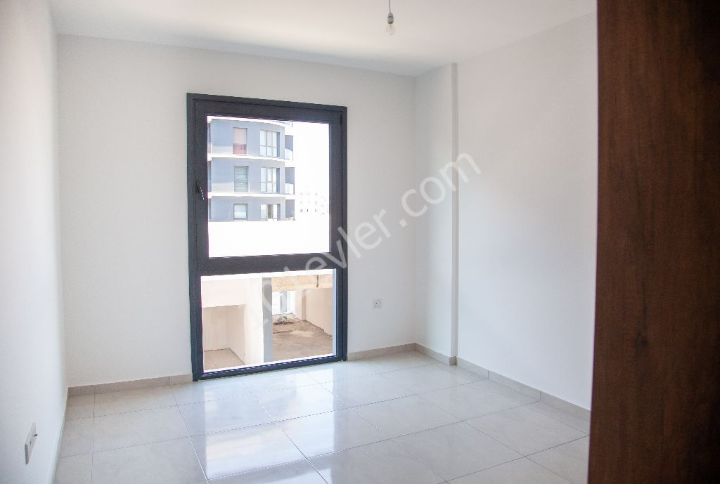 2+1 Apartment for Sale in Caddemm ** 