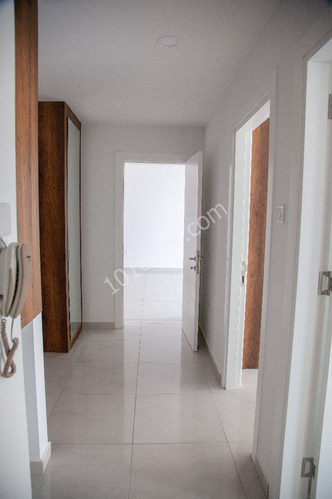 2+1 Apartment for Sale in Caddemm ** 