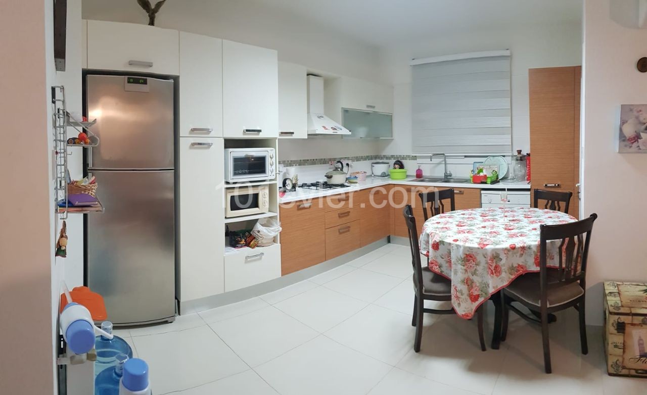 3 bedroom flat for sale in Mağusa Gülseren