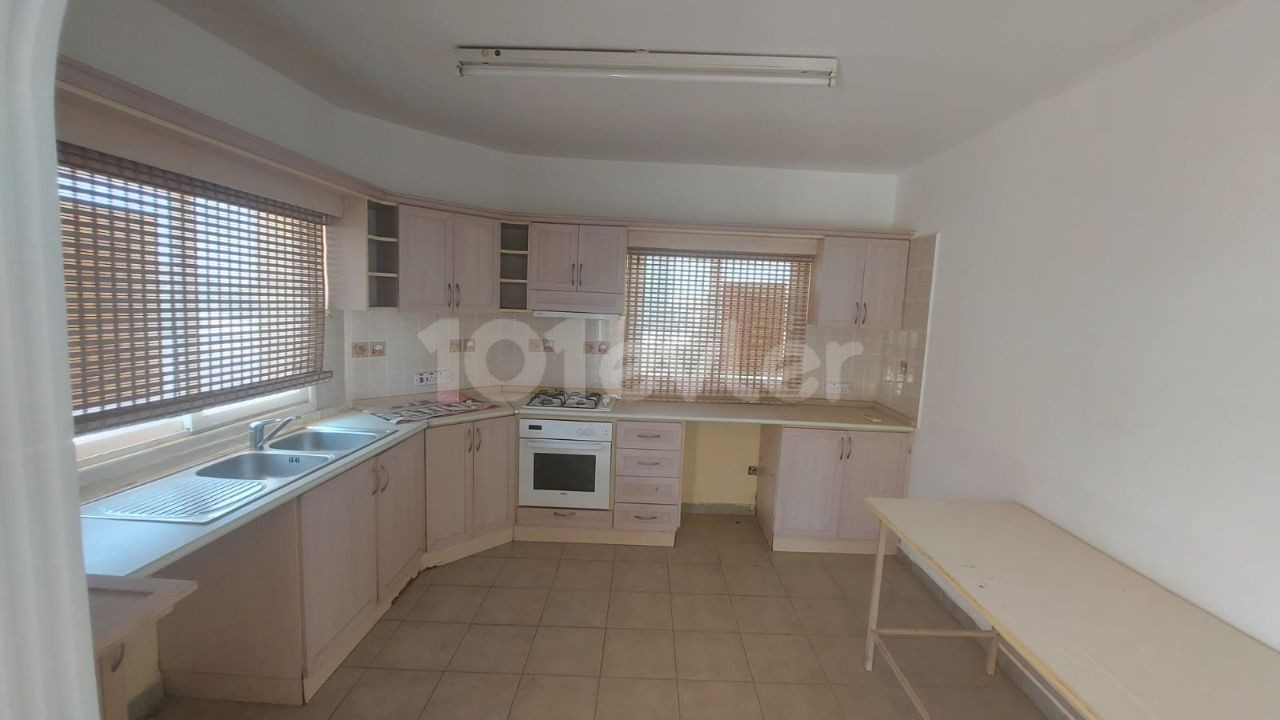 DR . 3 + 1 TURKISH APARTMENT OPPOSITE SUAT GÜNSEL PRIMARY SCHOOL ** 