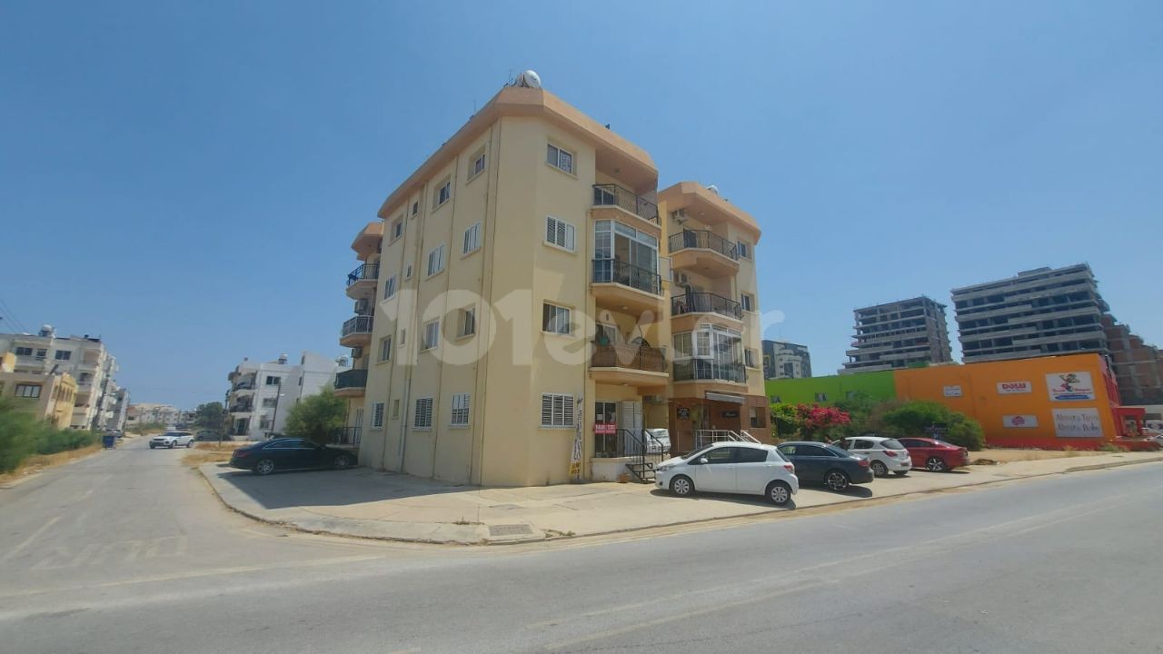 DR . 3 + 1 TURKISH APARTMENT OPPOSITE SUAT GÜNSEL PRIMARY SCHOOL ** 