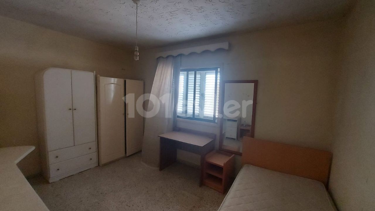 Flat For Sale in Göçmenköy, Nicosia