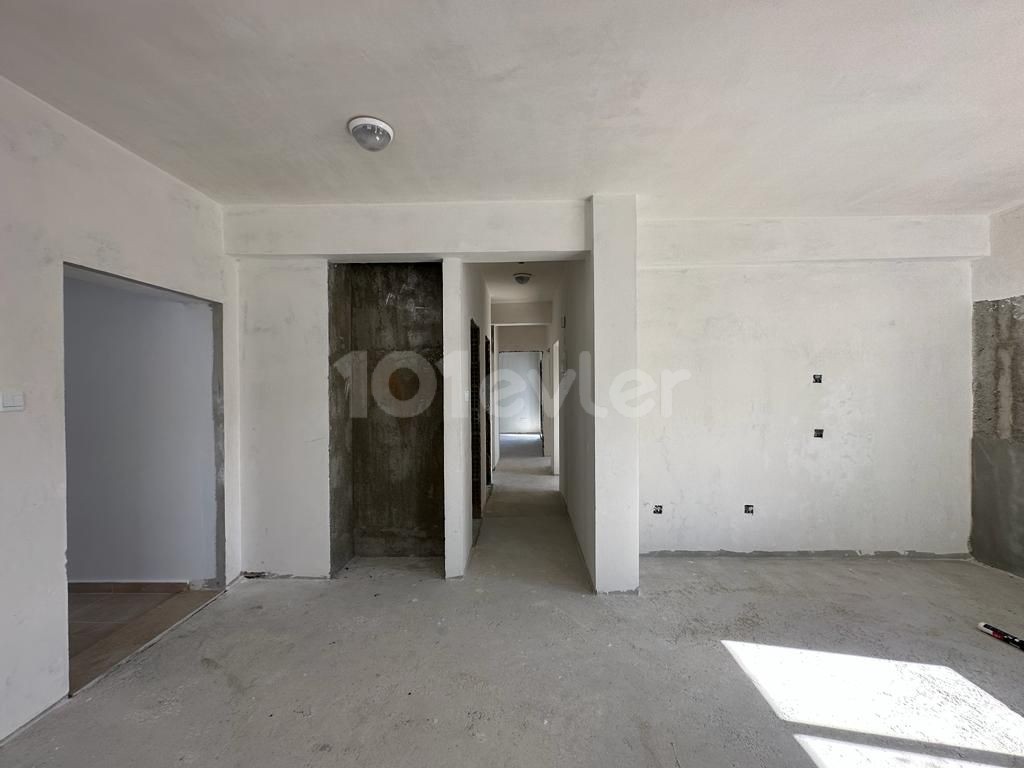 Flat For Sale in Dumlupınar, Nicosia