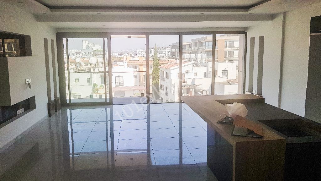 ZERO 3 + 1 APARTMENT FOR SALE IN THE CENTER OF KYRENIA FROM THE OWNER IS AN INEVITABLE OPPORTUNITY!! **  ** 