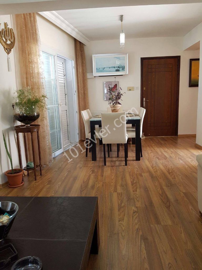 3 Yatak Odalı Penthouse