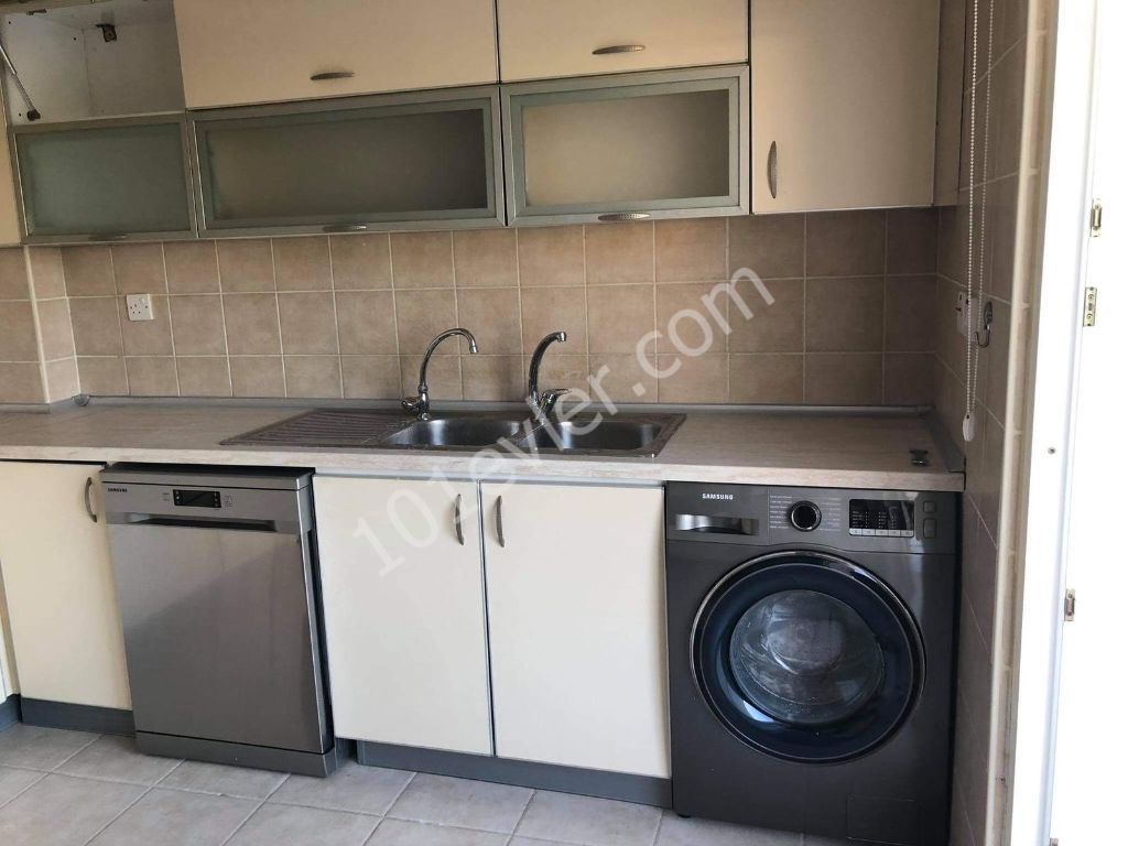 Flat To Rent in Girne Merkez, Kyrenia