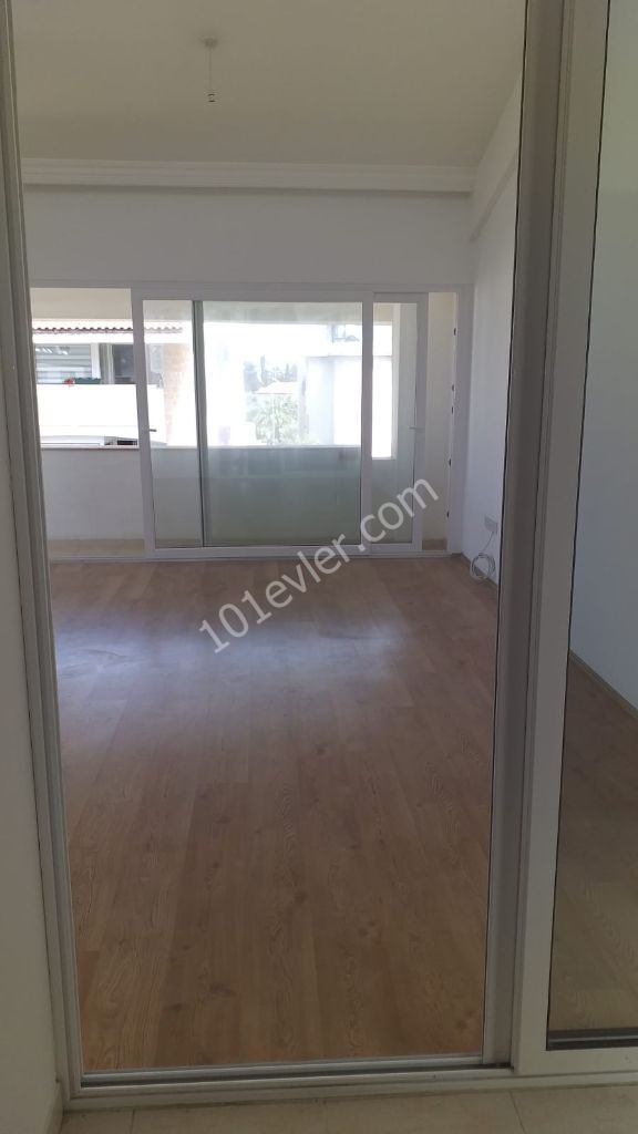 Flat To Rent in Girne Merkez, Kyrenia