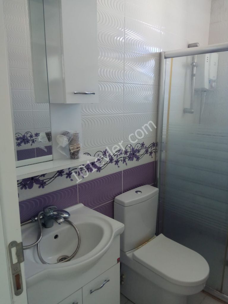 Flat To Rent in Girne Merkez, Kyrenia