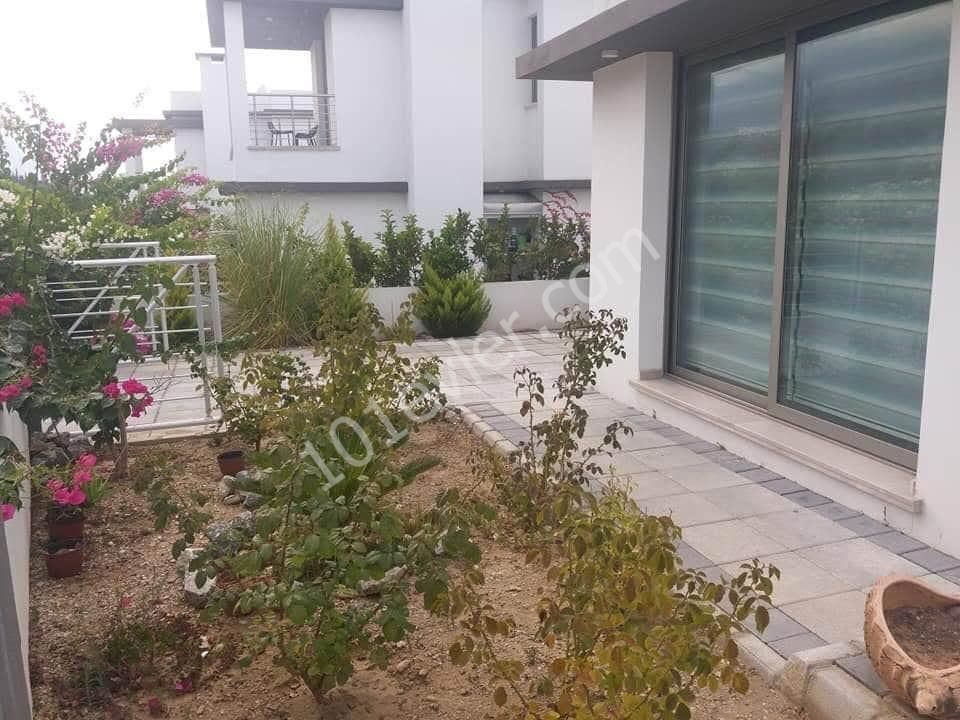 Villa To Rent in Alsancak, Kyrenia