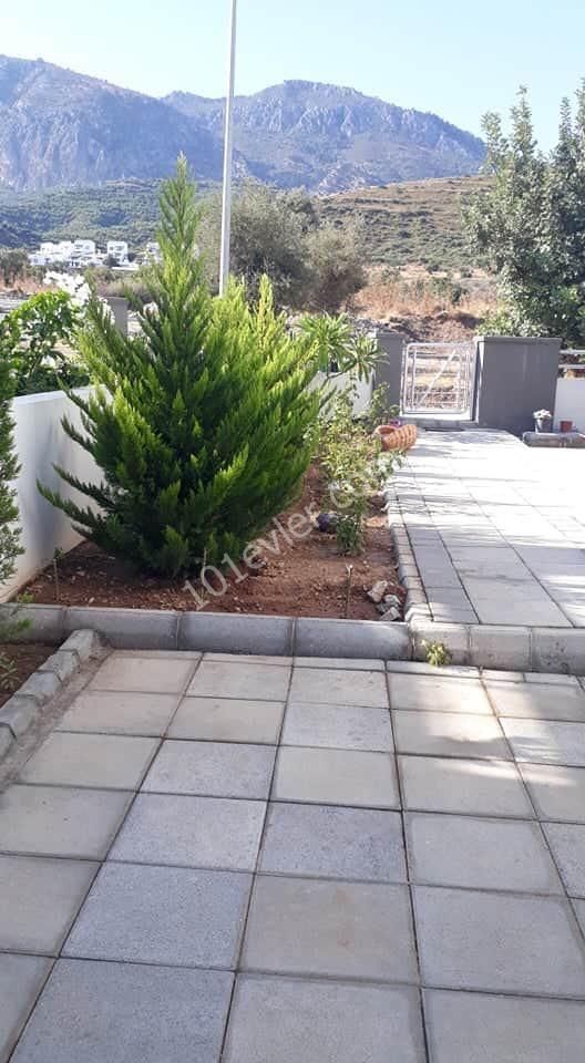 Villa To Rent in Alsancak, Kyrenia