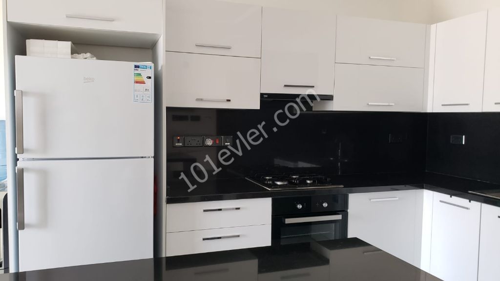 Flat To Rent in Girne Merkez, Kyrenia