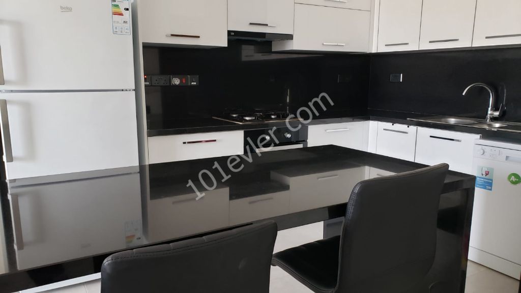 Flat To Rent in Girne Merkez, Kyrenia