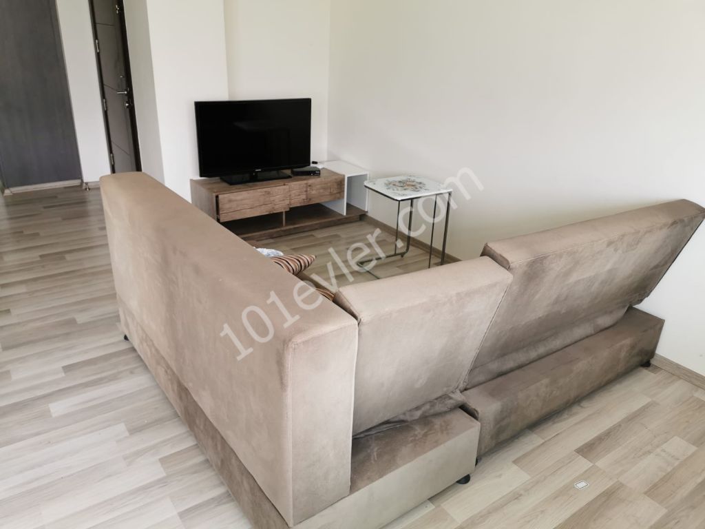 Flat To Rent in Girne Merkez, Kyrenia