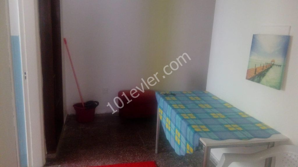 Flat To Rent in Girne Merkez, Kyrenia