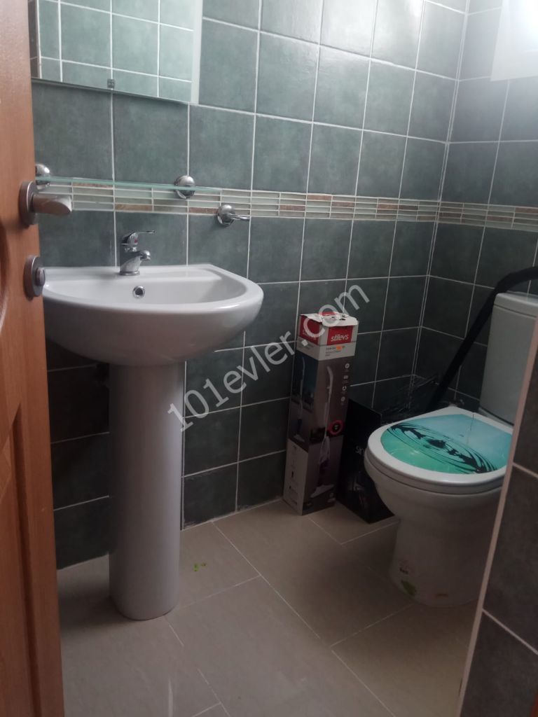 Flat To Rent in Girne Merkez, Kyrenia