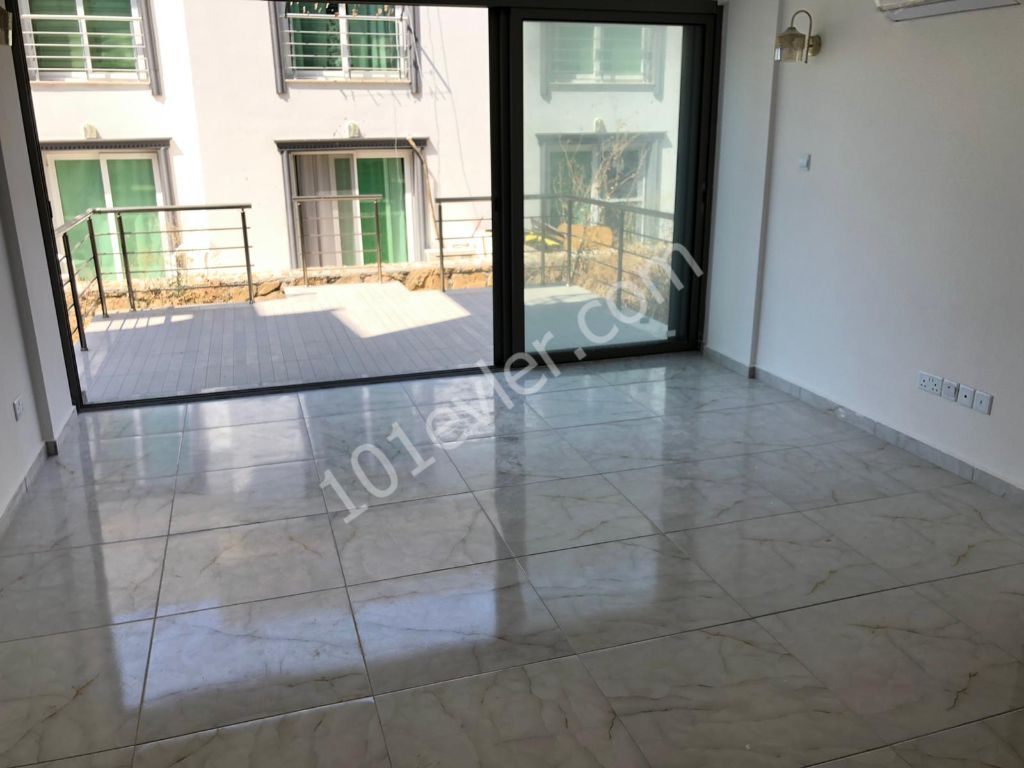 Semi Detached For Sale in Karaoğlanoğlu, Kyrenia