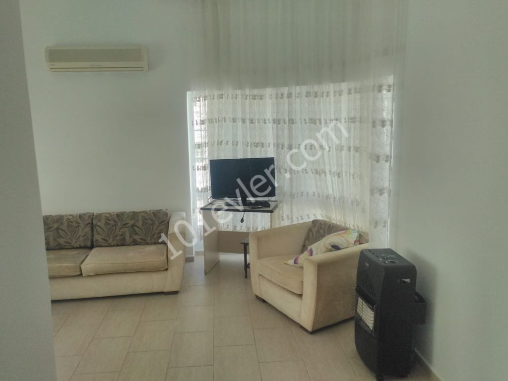 Flat To Rent in Girne Merkez, Kyrenia